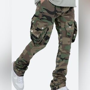 MNML Camouflage pants